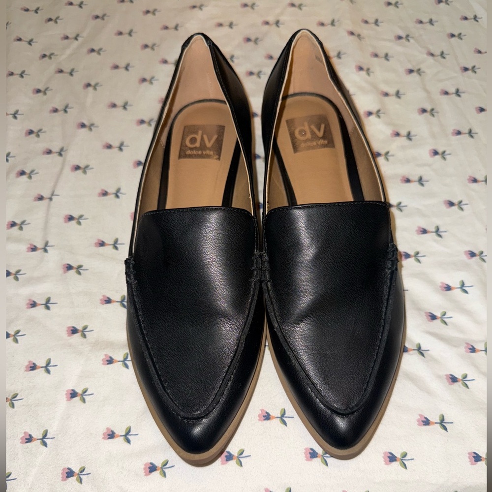 Dolce Vita Flats
